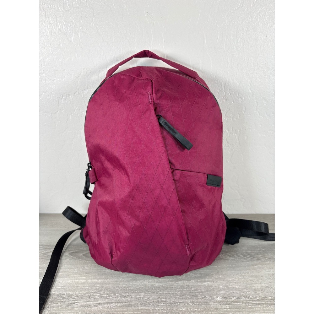 Able Carry Thirteen Port Red Daybag Backpack  X-Pac Bag VX21